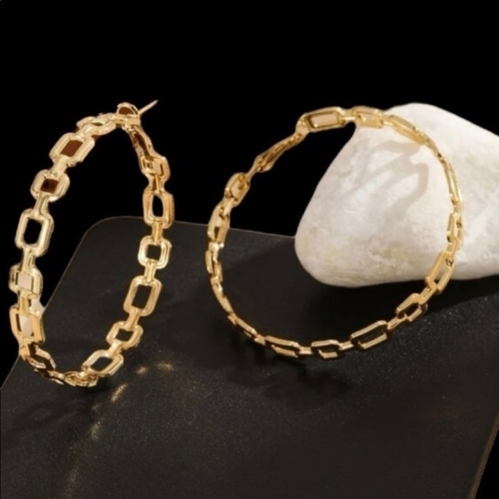 Vici Earrings 18k gold GP Chain hoops